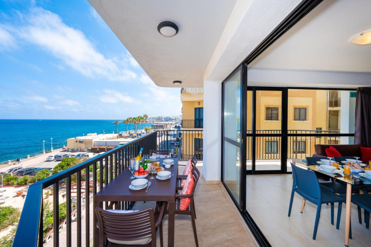 Islet Promenade Seafront Apartment With Large Corner Terrace By Getawaysmalta St. Paul's Bay Exterior foto
